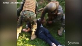Cile, sono quasi venti i morti. La brutalità dell'esercito sui manifestanti: i video in rete