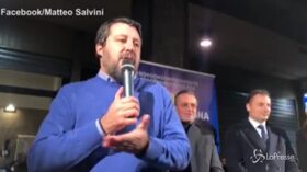 Salvini contro la Nutella: "Usa nocciole turche, preferisco mangiare italiano"